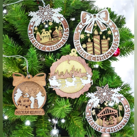 Дървени коледни играчки