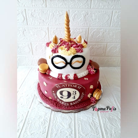Торта Еднорог и Хари Потър