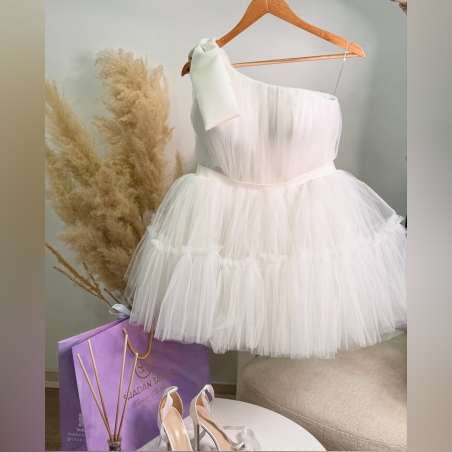 Дамска къса рокля в бяло  от тюл