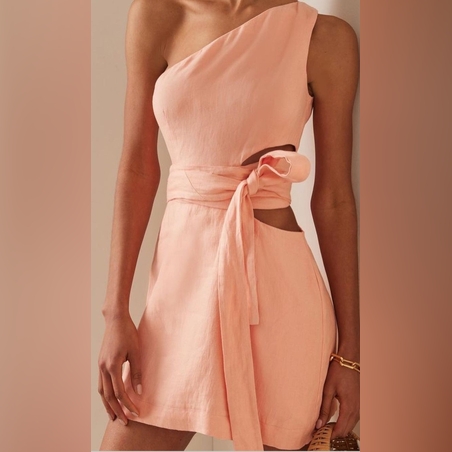 Дамска ежедневна рокля с колан в пудрата