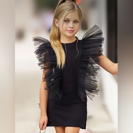 Детска рокля в черно с тюл