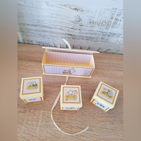 Кутия за бебешки съкровища