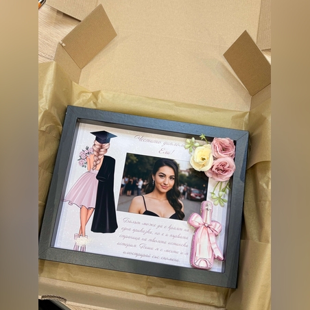 Рамка за снимка с 3D декорация – спомен за абитуриентка