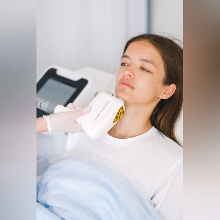 Лазерна епилация зона Брадичка /Жени/