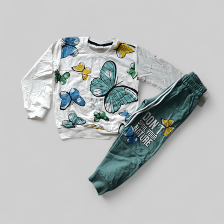 Комплект с триконечна вата с пеперуди