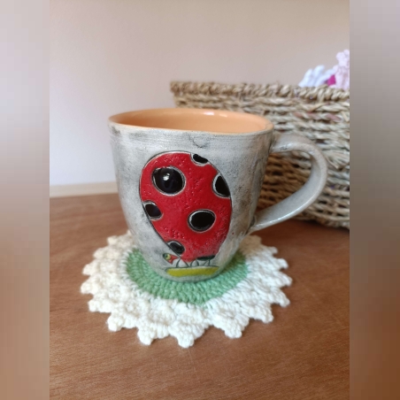 Керамична чаша с калинка