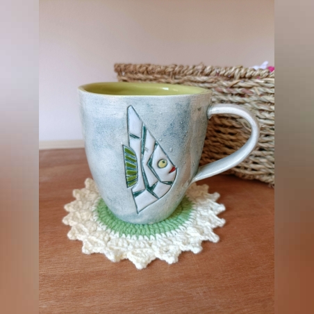 Керамична чаша с риба