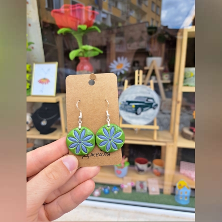 Ръчно изработени керамични обеци - зелени