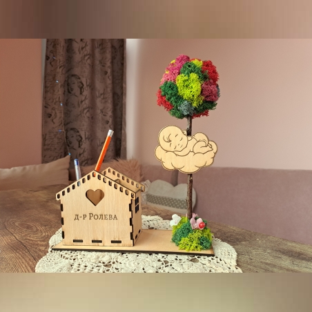 Моливник за акушер гинеколог със скандинавски мъх