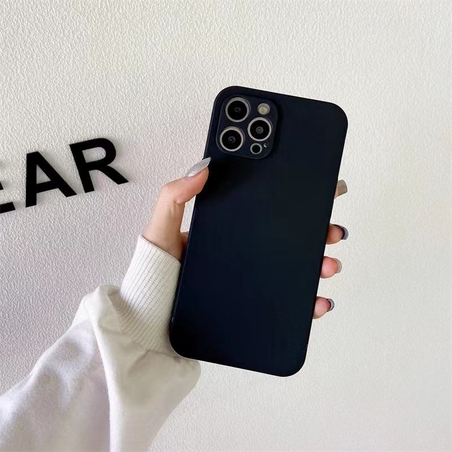 Мек силиконов гръб с матиращ ефект RT-2 - черен за Nova 11 Pro