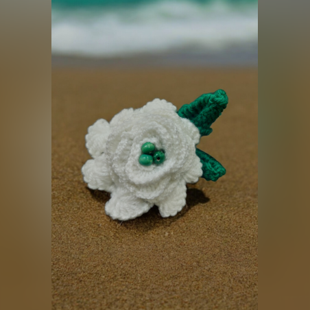 Плетена брошка-4