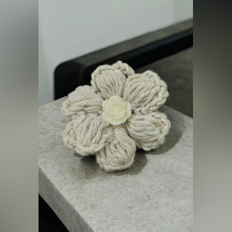 Плетена брошка-3