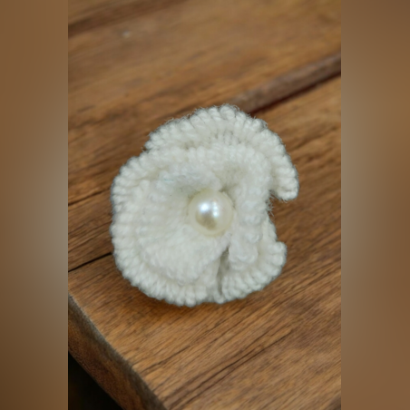 Плетена брошка-1