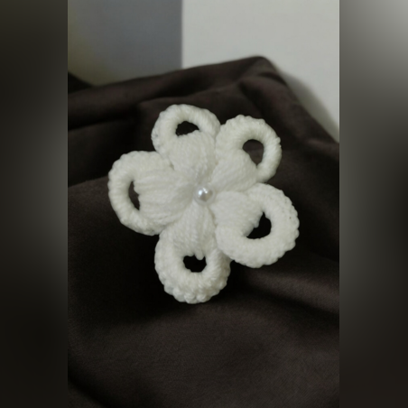 Плетена брошка-9