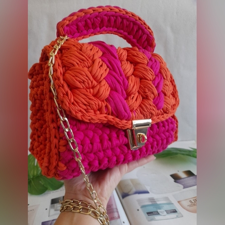 Луксозна ръчно изработена чанта