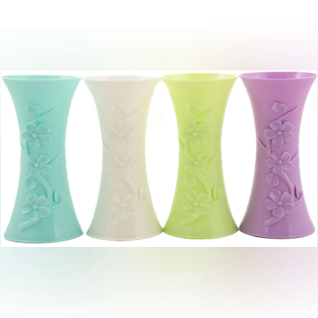 Пластмасова ваза с релефно цвете 33217 - 8,5х17см.