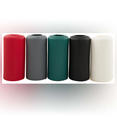 Пластмасова ваза с вертикален релеф 33225 - 9,5х20см.