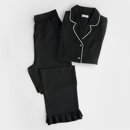 Пижама с волани