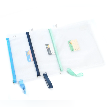 Папка за документи с цип и дръжка А4 - 65291