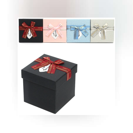Подаръчна кутия с панделка - Едноцветна - 13х13см - 62060