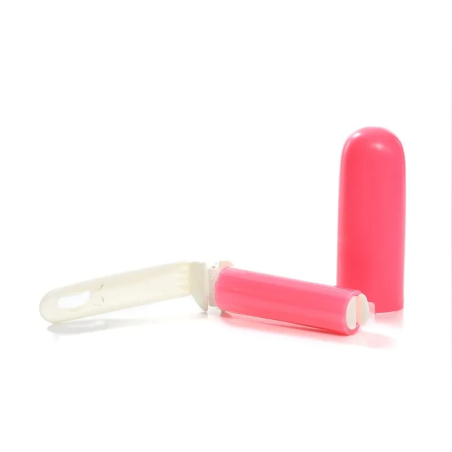 Практична мини силиконова ролка за мъхчета с капаче и механизъм за затваряне - 18382