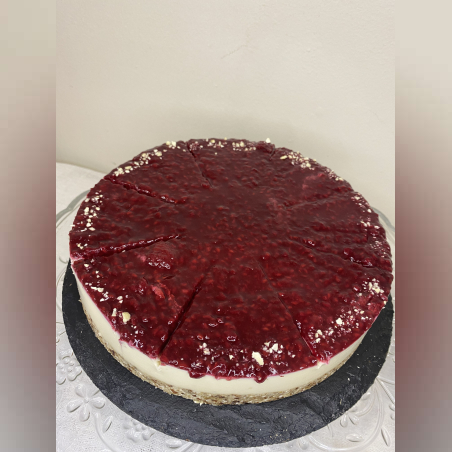 ВЕГАН ЧИЙЗКЕЙК С МАЛИНИ