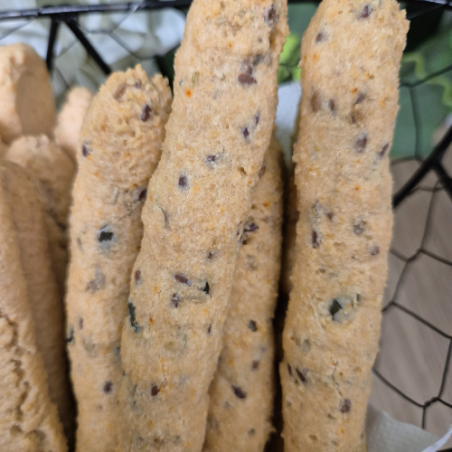 БАДЕМОВИ ГРИЗИНИ С РОЗМАРИН И СЕМЕНА