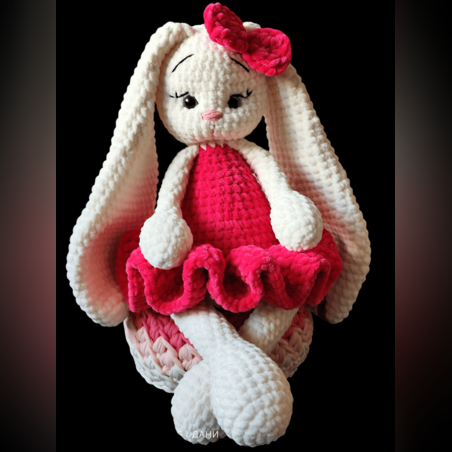 Плюшено Зайче Балерина – Ръчно Изработена Магия в Цвят по Избор