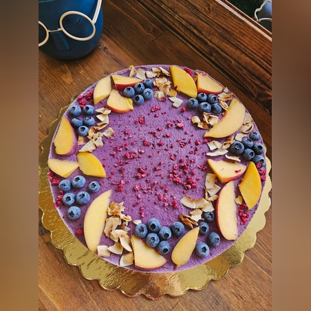 Боровинкова торта с плодове 26см