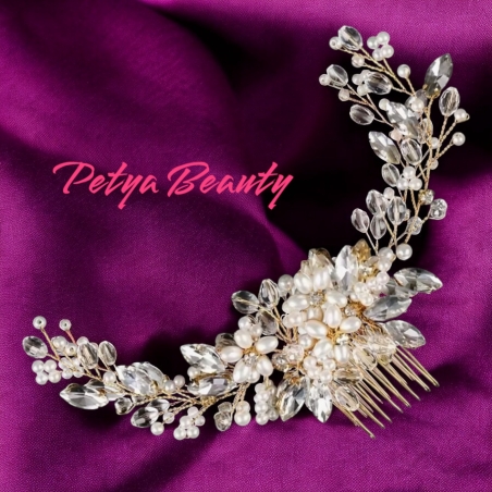 Златиста фиба с кристали и перлени цветя