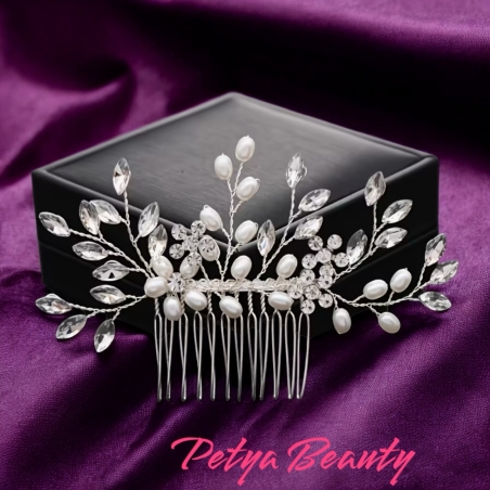 Фиба в сребристо с перли и кристали