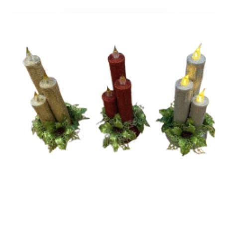 Коледна магия с три бляскави LED свещи