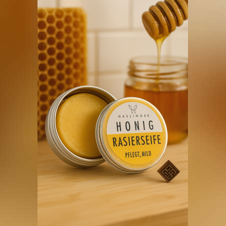 Сапун за бръснене с мед  Haslinger  ,  60 грама.