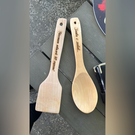 Гравирани дървени шпатули с текст
