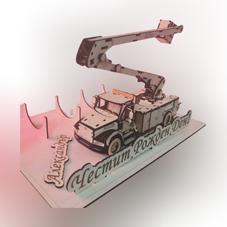 Дървен сувенир – Кран