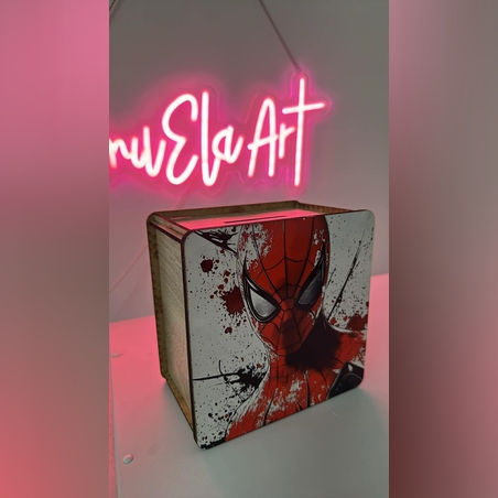 Лукс дървена касичка с цветен UV печат Спайдърмен