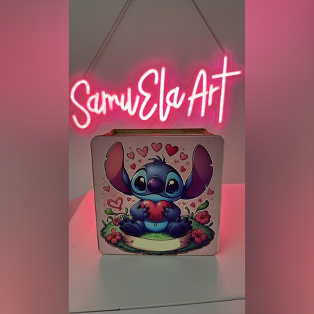 Лукс дървена касичка с цветен UV печат Stitch