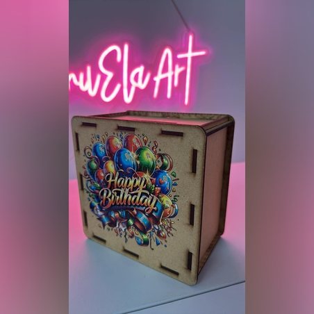 Лукс дървена касичка с цветен UV печат-Happy Birthday