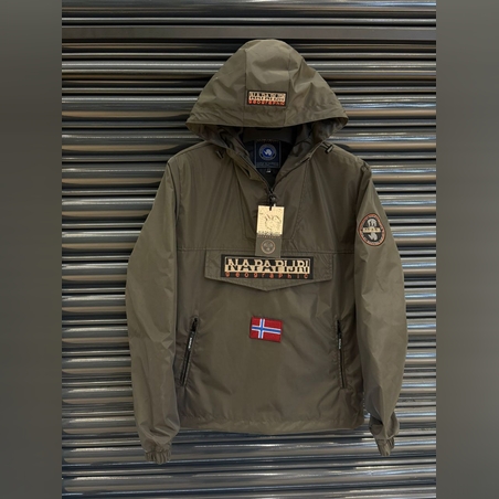 Ветровка NAP