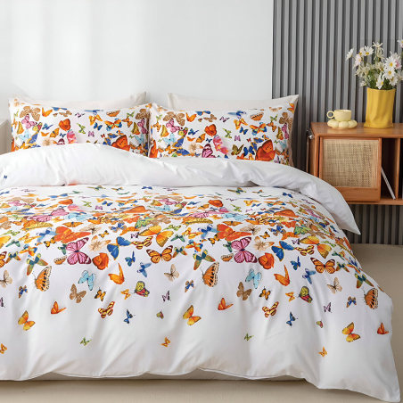 Двулицев спален комплект от 4 части с ластик (за приста) - Експлозия от пеперуди