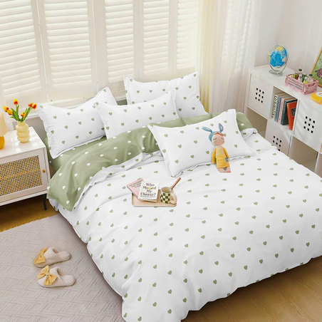 Двулицев спален комплект от 4 части без ластик - Зелени сърчица