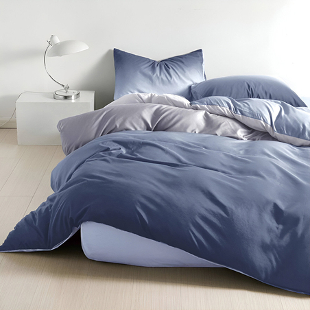 Двулицев спален комплект от 4 части без ластик - Преливащ син