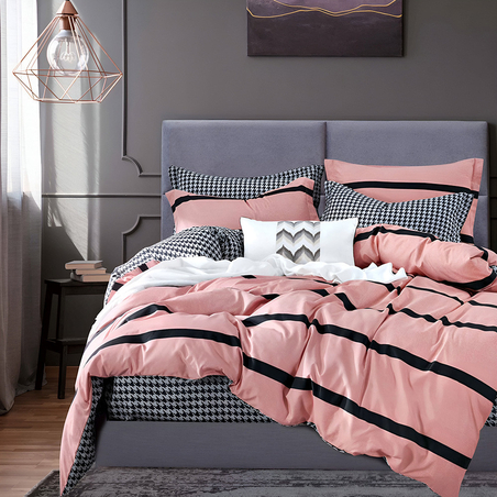 Двулицев спален комплект от 4 части с ластик - Розов пипет