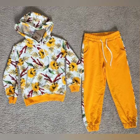 Комплект на цветя