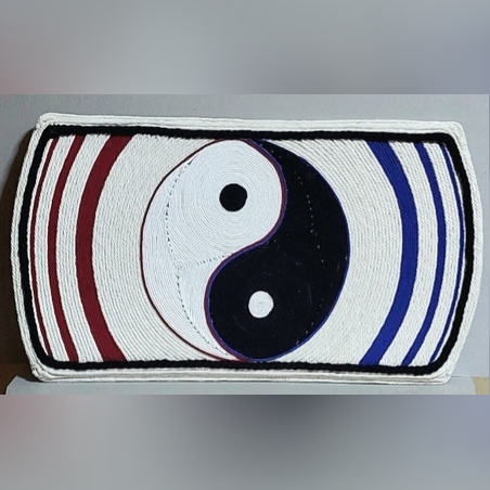 Текстилно пано Ин-ян