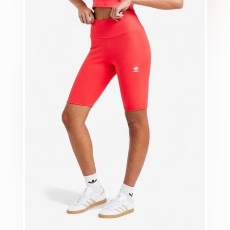 ADIDAS Originals Essentials Ribbed Biker Shorts Red