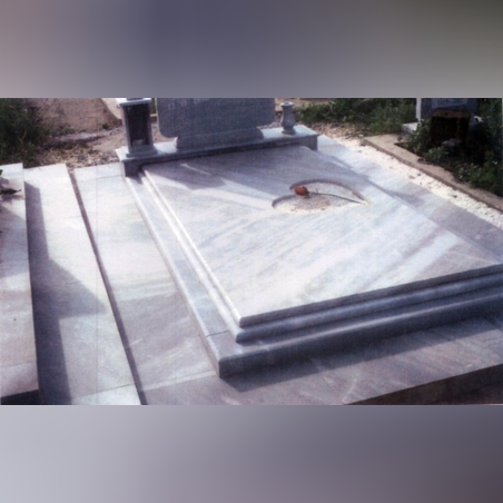 Паметник мрамор  88А