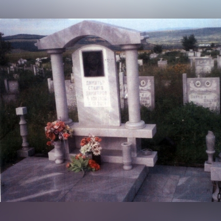 Паметник мрамор  78А