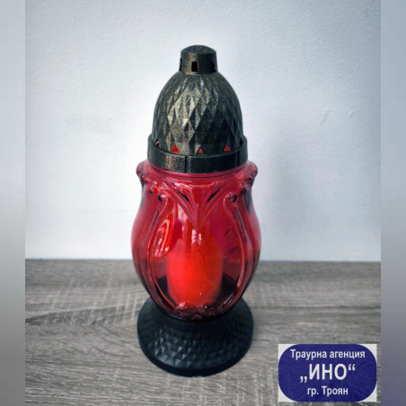 Стъклена свещ с пълнител