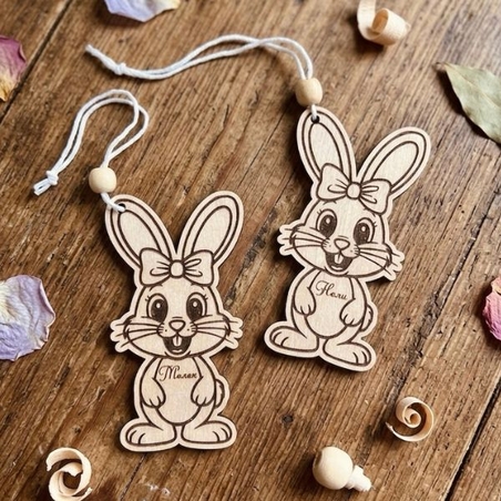 Персонализирано дървено зайче „Панделка